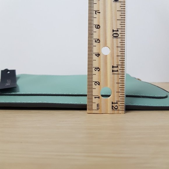 Love & Lore Thin Wristlet - Picture 5 of 9